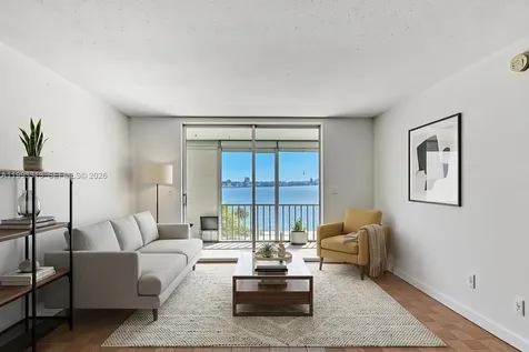 3010 Marcos Drive Aventura FL 33160