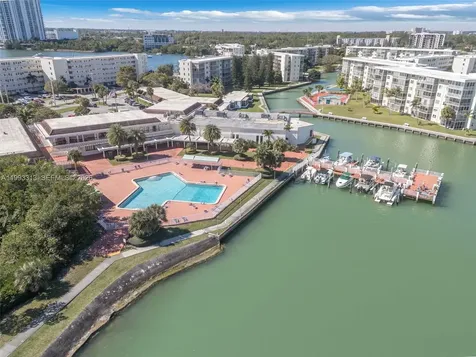 3010 Marcos Drive Aventura FL 33160