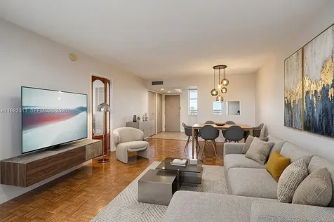 3010 Marcos Drive Aventura FL 33160