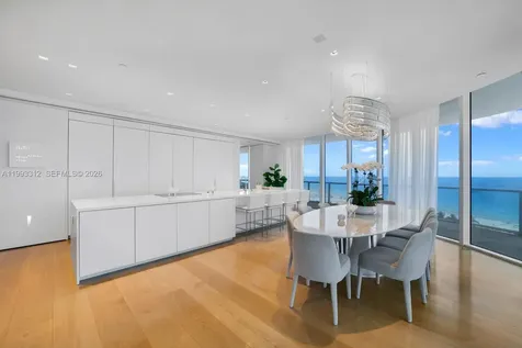 100 S Pointe Drive Miami Beach FL 33139