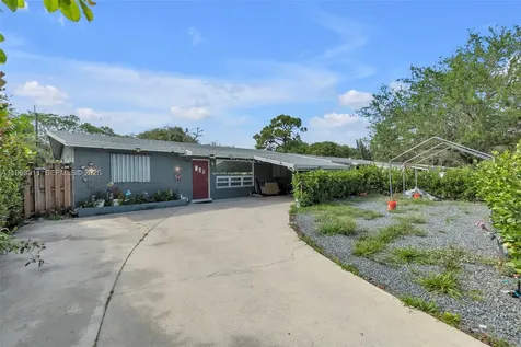 1745 SW 43rd Avenue Fort Lauderdale FL 33317