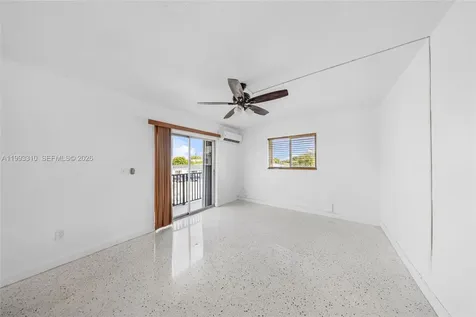 955 W 23rd Street Hialeah FL 33010