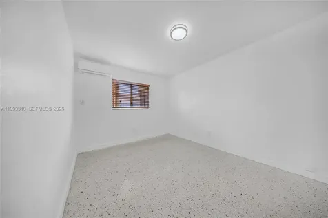 955 W 23rd Street Hialeah FL 33010