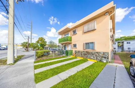 955 W 23rd Street Hialeah FL 33010