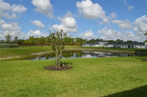 6448 NW Cloverdale Avenue Port St. Lucie FL 34987