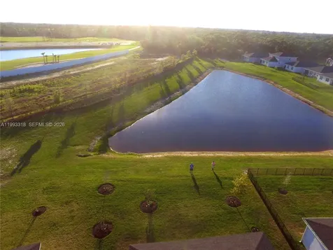 6448 NW Cloverdale Avenue Port St. Lucie FL 34987