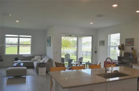 6448 NW Cloverdale Avenue Port St. Lucie FL 34987