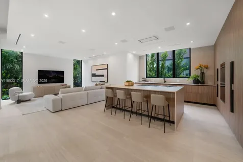 4095 Hardie Avenue Miami FL 33133