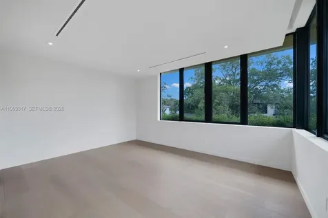 4095 Hardie Avenue Miami FL 33133
