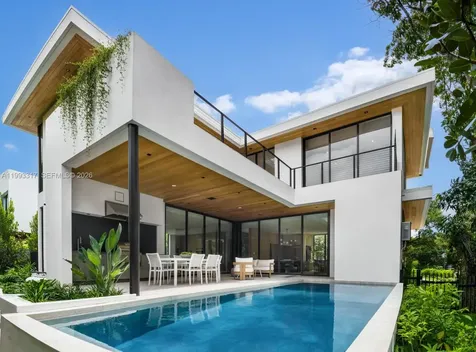 4095 Hardie Avenue Miami FL 33133