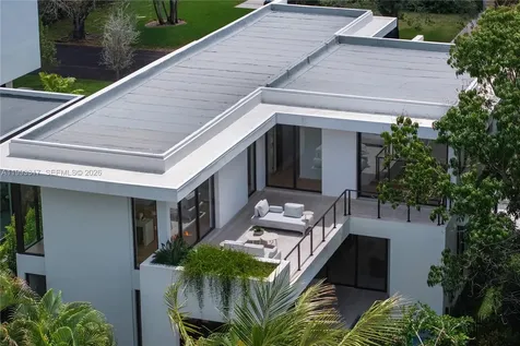 4095 Hardie Avenue Miami FL 33133