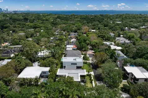 4095 Hardie Avenue Miami FL 33133