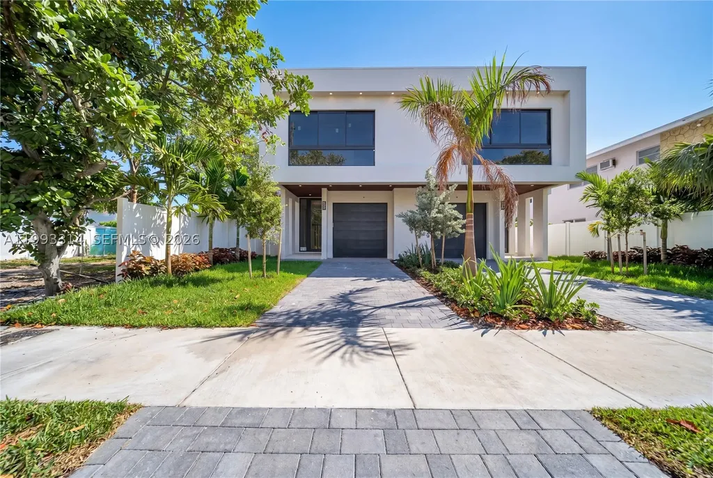 804 NE 16th Terrace Fort Lauderdale FL 33304