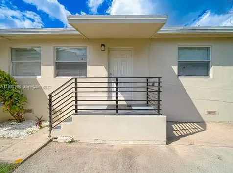 1887 NW 48th Street Miami FL 33142