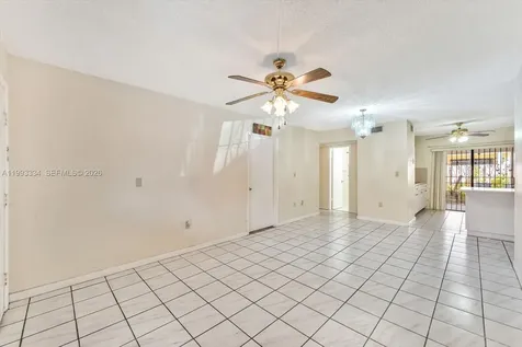 7801 W 29th Way Miami Beach FL 33018