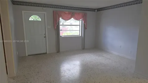 3066 NW 28th Street Miami FL 33142