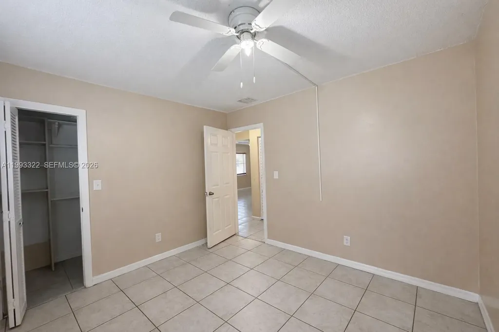 5644 Pierce Street Hollywood FL 33021
