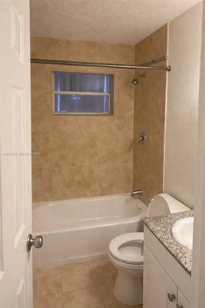 5644 Pierce Street Hollywood FL 33021