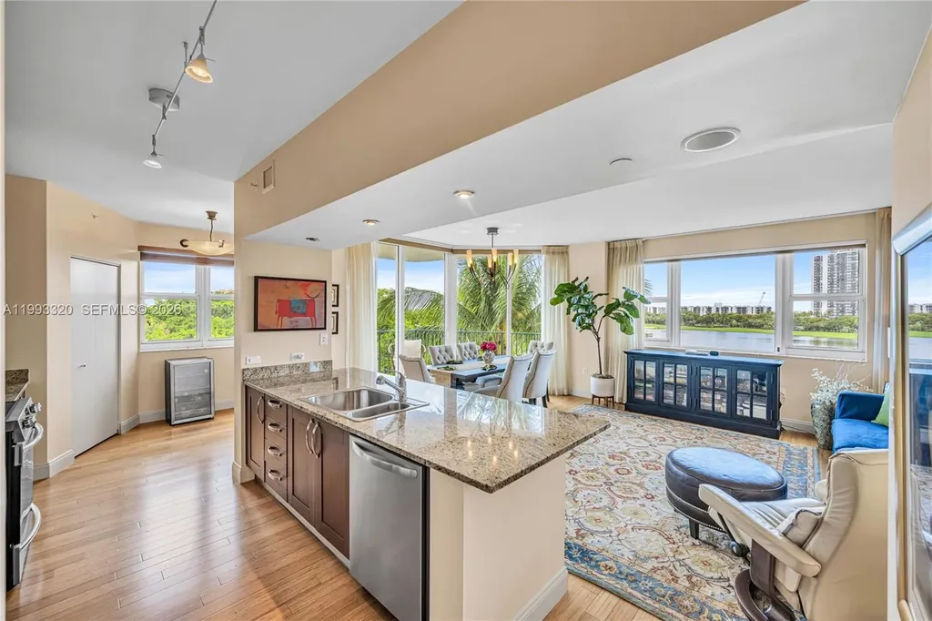 20000 E Country Club Drive Aventura FL 33180