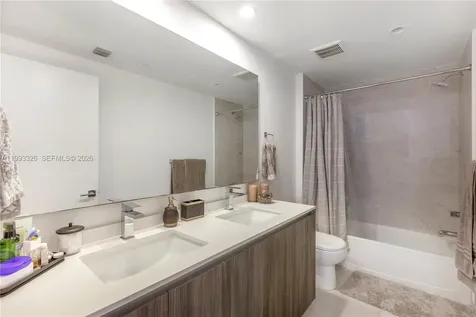 488 NE 18th Street Miami FL 33132