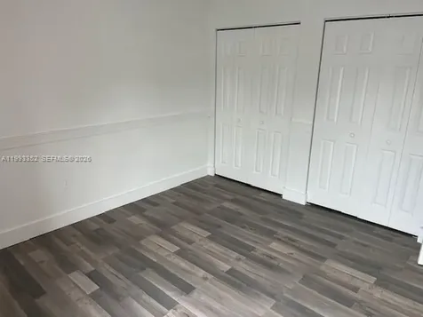 9453 SW 76th Street Miami FL 33173