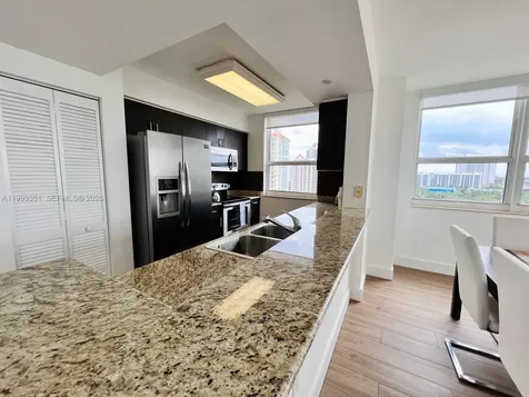 19501 W Country Club Drive Aventura FL 33180