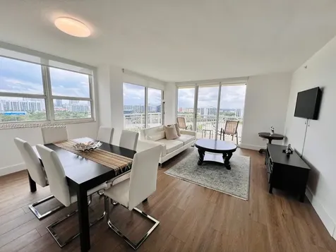19501 W Country Club Drive Aventura FL 33180