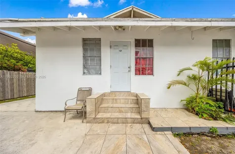 127 SW 7th Avenue Miami FL 33130