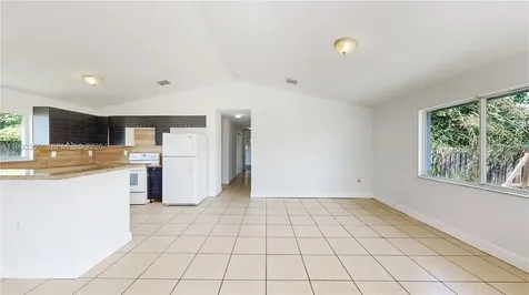 1616 NW 7th Place Florida City FL 33034