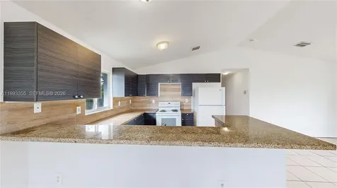 1616 NW 7th Place Florida City FL 33034