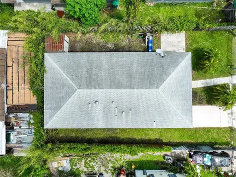 1616 NW 7th Place Florida City FL 33034