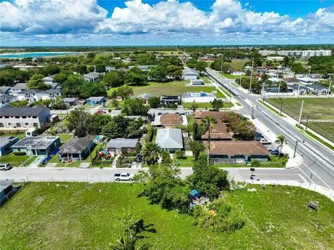 1616 NW 7th Place Florida City FL 33034