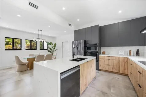 1207 Columbus Boulevard Coral Gables FL 33134