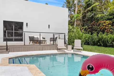 1207 Columbus Boulevard Coral Gables FL 33134