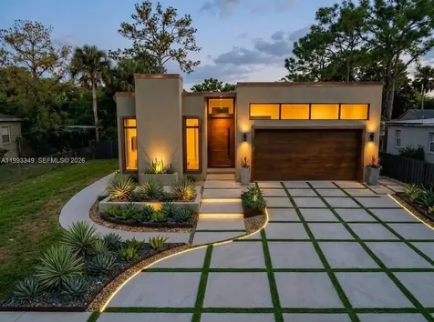 680 NW 33rd Street Oakland Park FL 33309