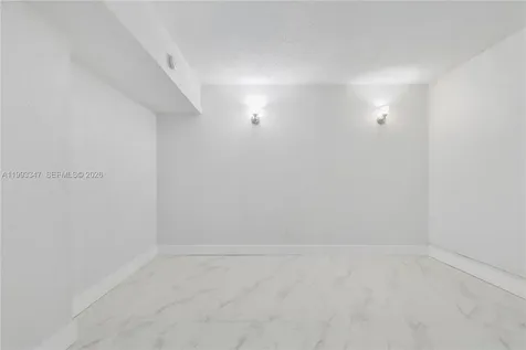 19380 Collins Avenue Sunny Isles Beach FL 33160