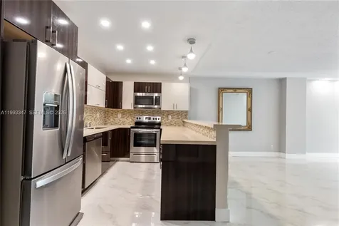 19380 Collins Avenue Sunny Isles Beach FL 33160