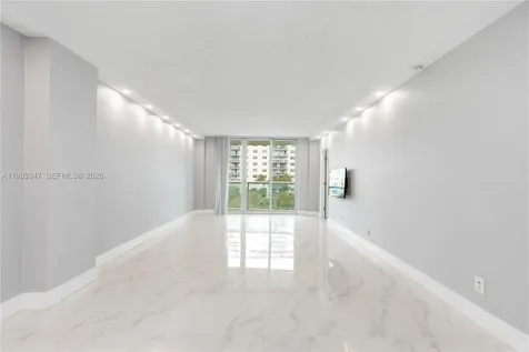 19380 Collins Avenue Sunny Isles Beach FL 33160