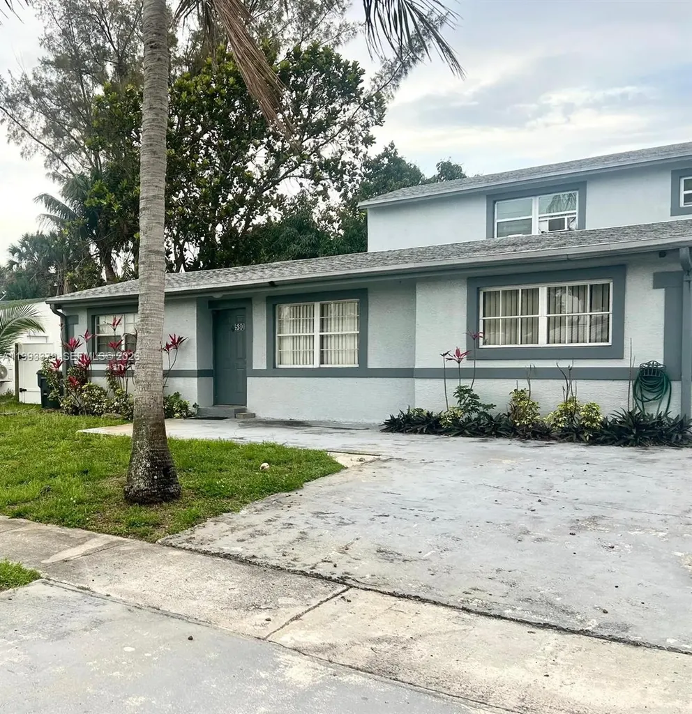 580 Tallulah Road Lake Worth FL 33462