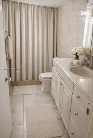 2500 Parkview Drive Hallandale Beach FL 33009