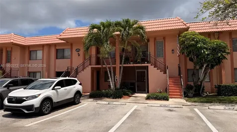 231 Lakeview Drive Weston FL 33326