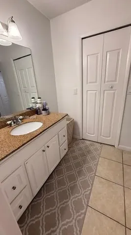 231 Lakeview Drive Weston FL 33326