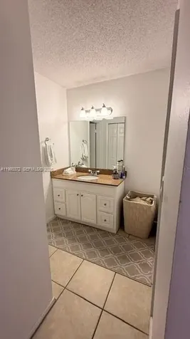 231 Lakeview Drive Weston FL 33326