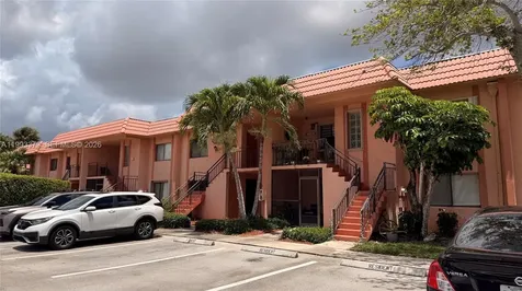 231 Lakeview Drive Weston FL 33326