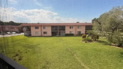 231 Lakeview Drive Weston FL 33326