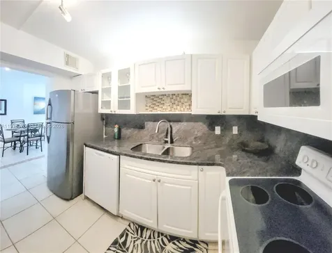 400 S Kings Point Drive Sunny Isles Beach FL 33160