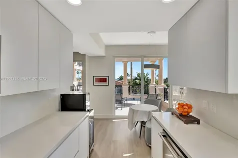 19136 Fisher Island Drive Miami Beach FL 33109