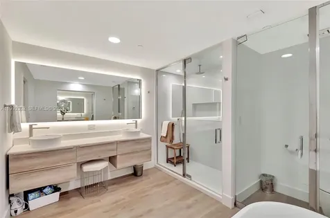 19136 Fisher Island Drive Miami Beach FL 33109