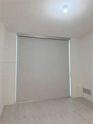 77 SE 5th Street Miami FL 33131