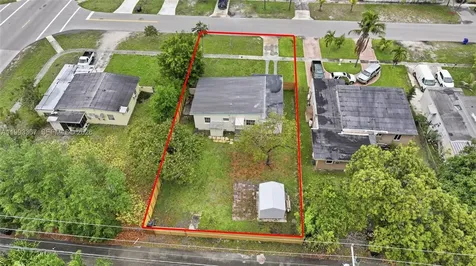 1620 NE 160th Street North Miami Beach FL 33162